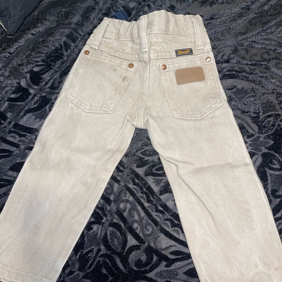 SOLD Toddler Wrangler Jeans SOLD - Picture 2 of 3